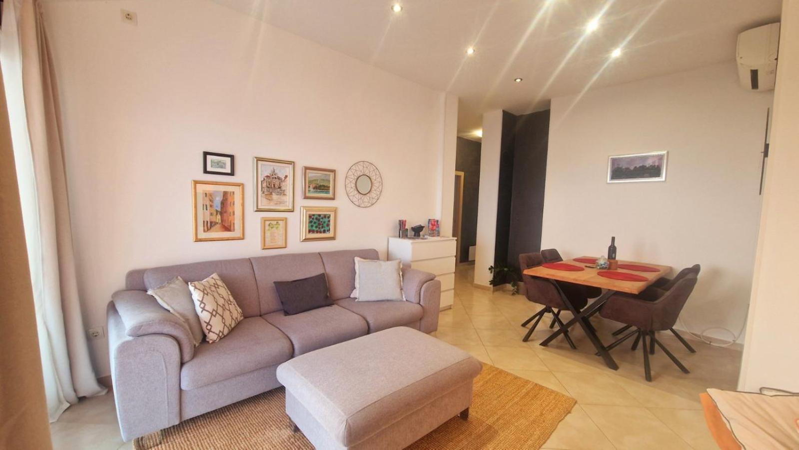 Apartment Mara Orasac Bagian luar foto
